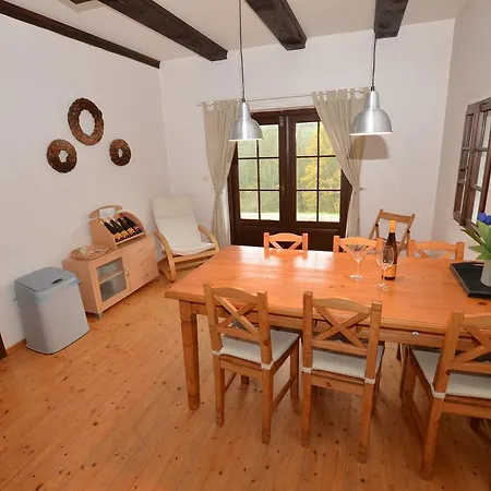 Luxury In Near Area * Stupna